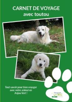 couverture du guide de voyage avec un chien