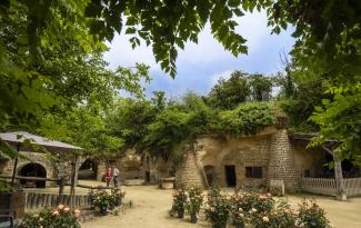 Village troglodytique de Louresse-Rochemenier